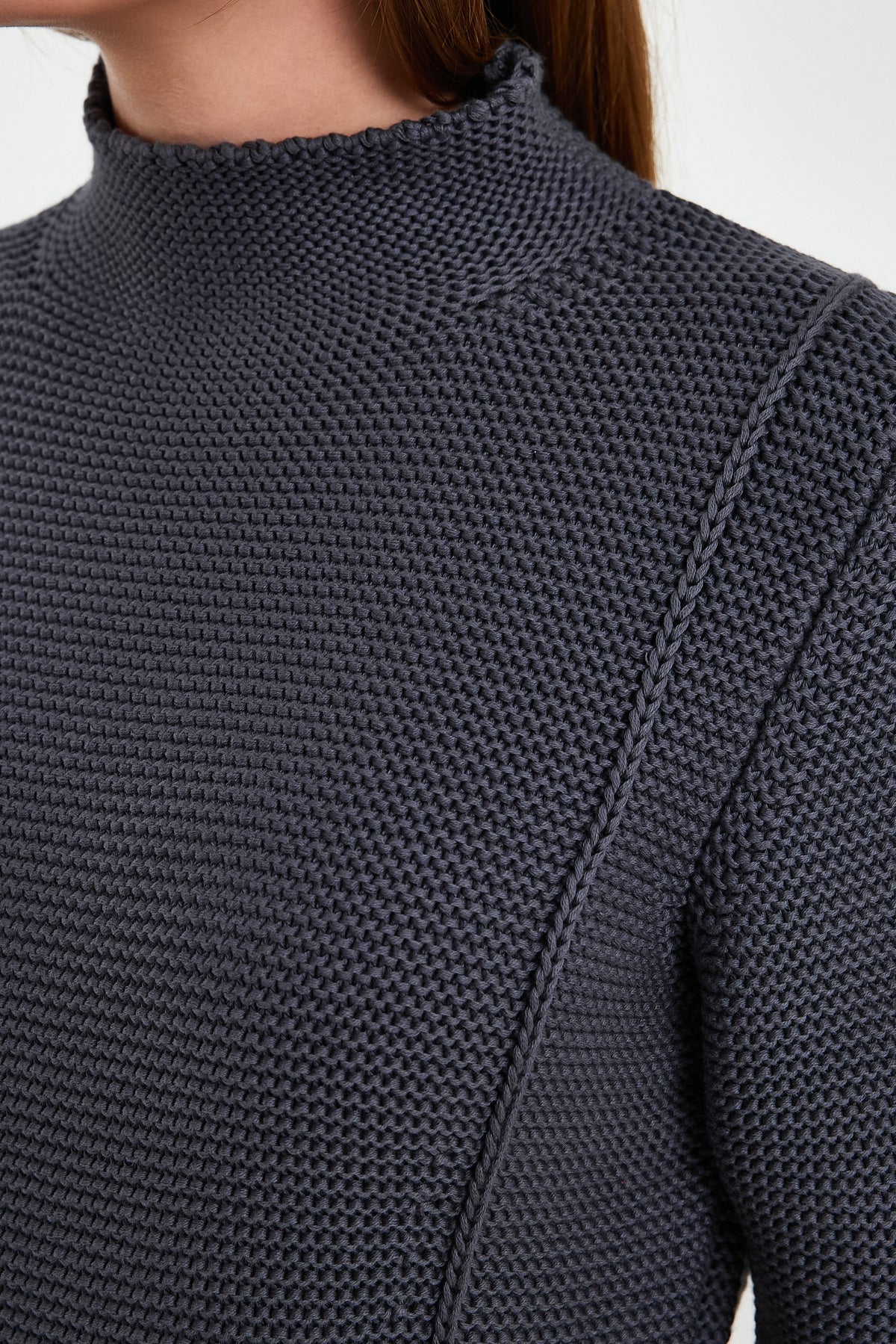 Anthracite Turtleneck Pullover