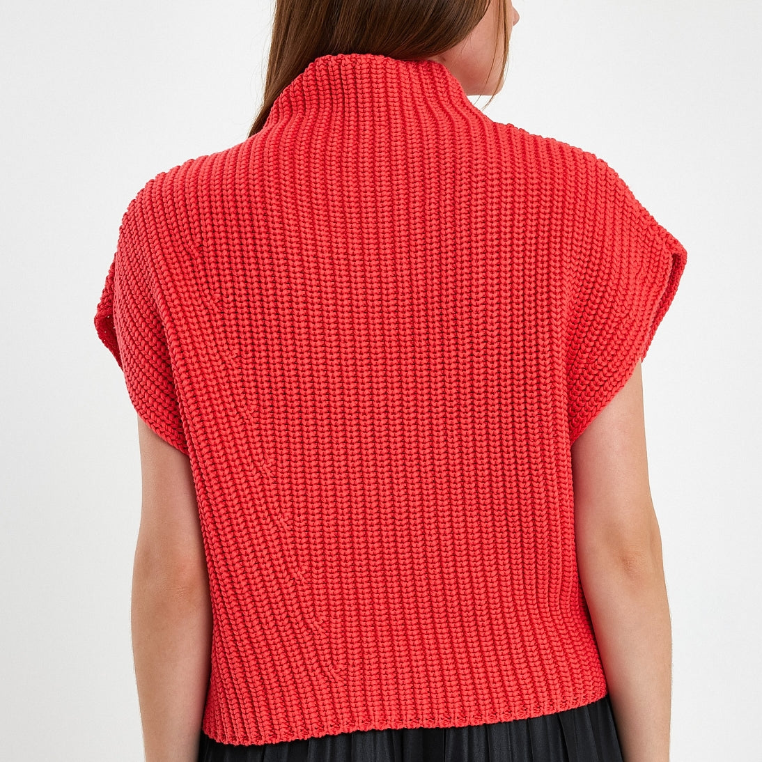 Red Short Sleeve Pullover