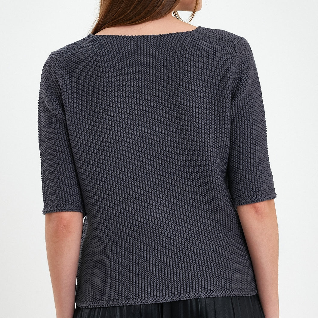 Anthracite V Neck Half Sleeve Pullover