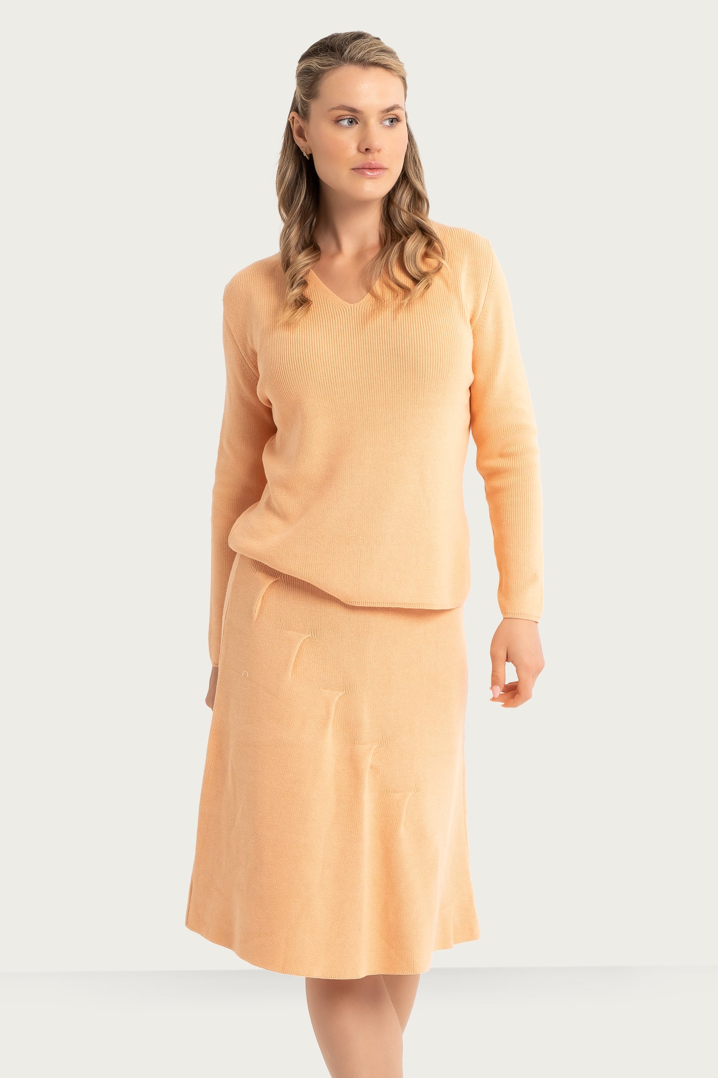 Apricot Pullover