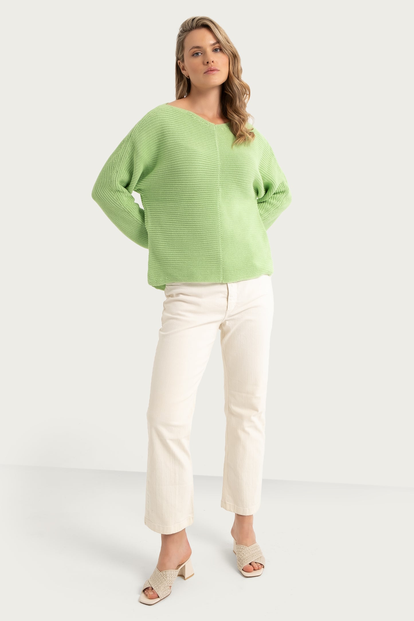 Green Pullover