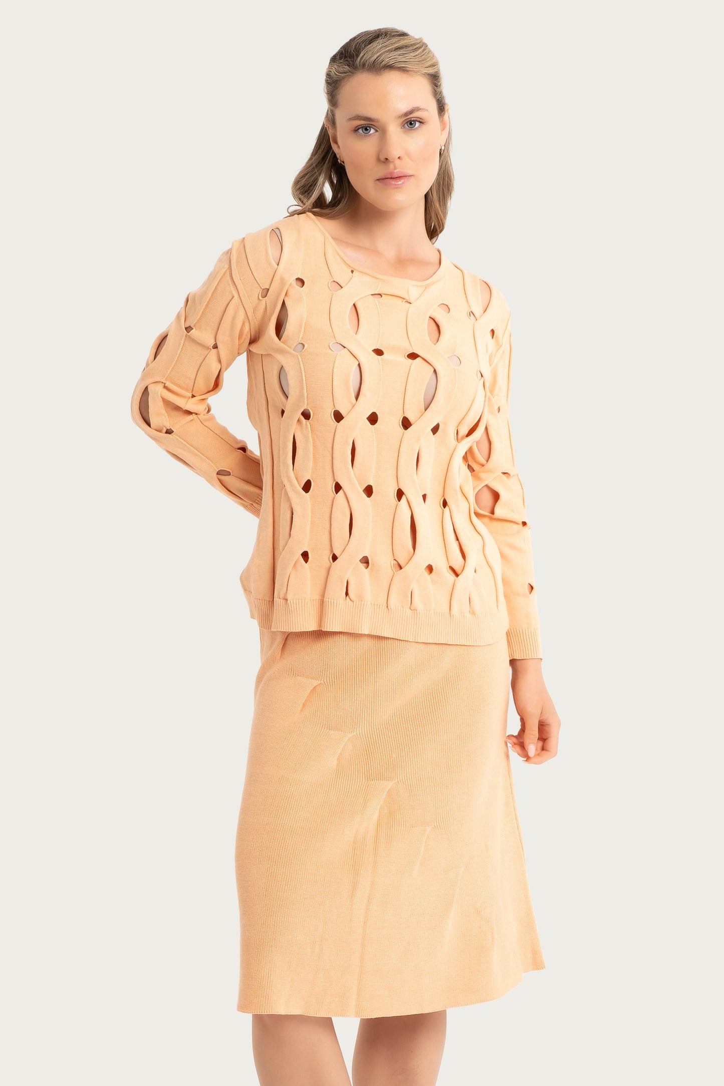 Apricot Pullover